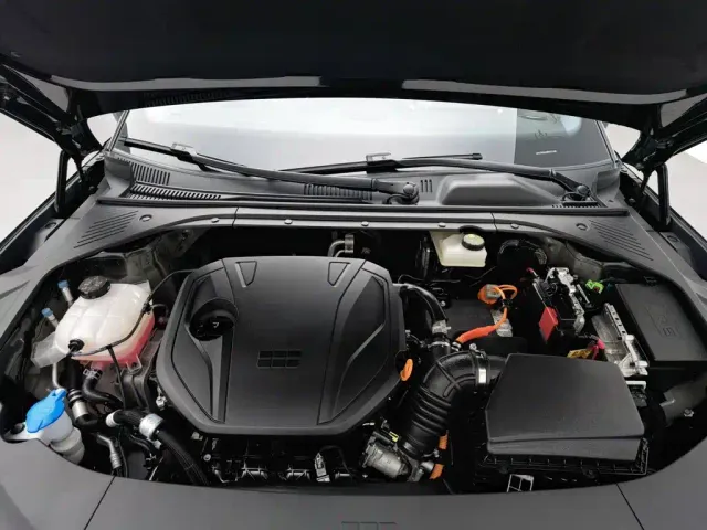 Geely Galaxy Xingyao 8 — Фото автомобиля 6