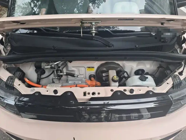 Wuling Hongguang Mini EV — Фото автомобиля 21