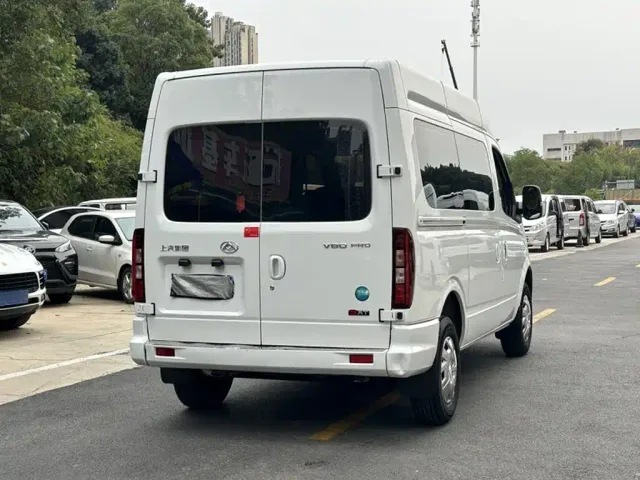 Maxus Xintu V80 — Фото автомобиля 10