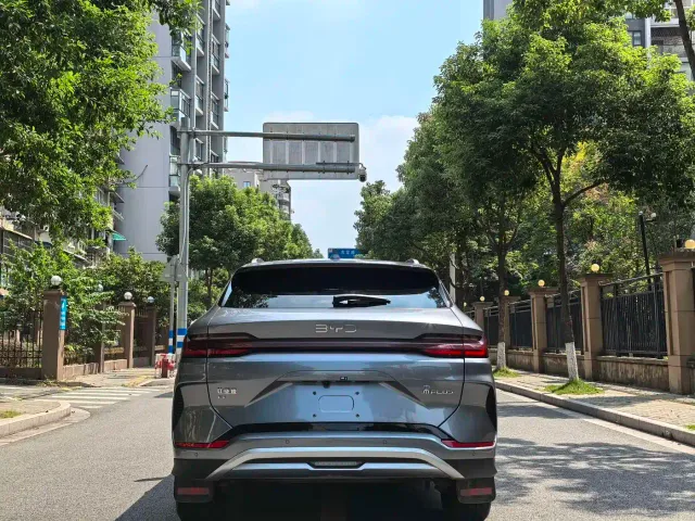 BYD Song PLUS — Фото автомобиля 16