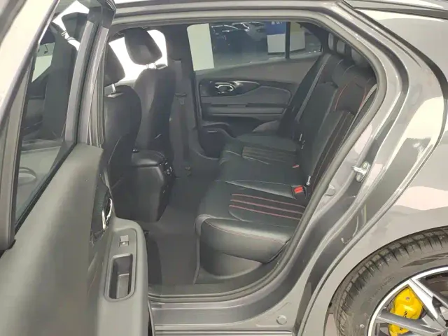 GAC Trumpchi Emkoo — Фото автомобиля 11