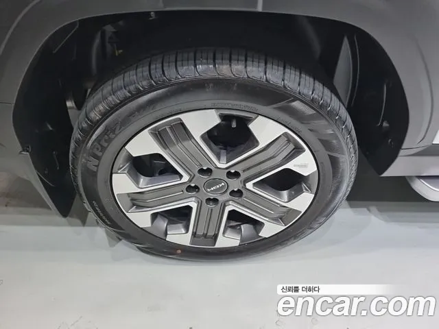KG_Mobility_Ssangyong Musso Musso (Q300) Дизель 2.2 4WD — Фото автомобиля 19