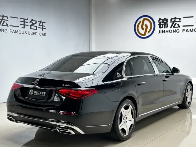 Mercedes-Benz Maybach S-Class — Фото автомобиля 28
