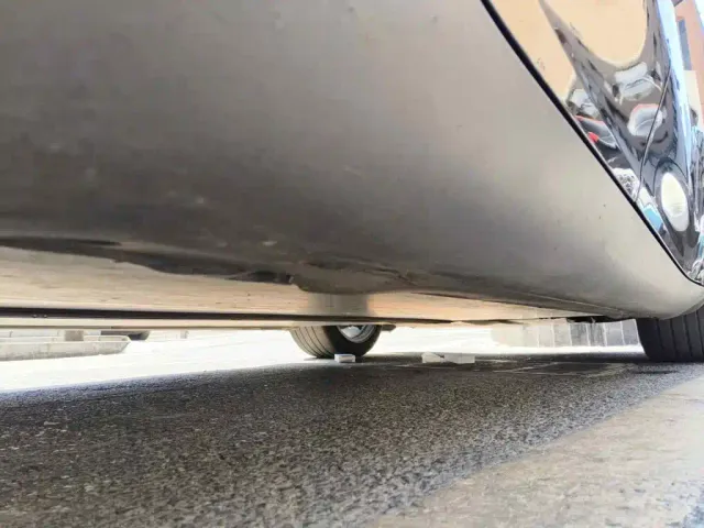 Tesla Model Y — Фото автомобиля 9