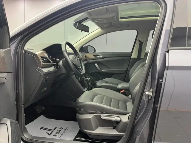 Volkswagen Tharu — Фото автомобиля 7