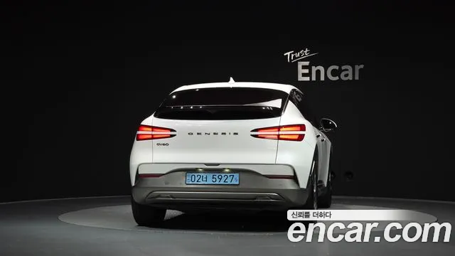 Genesis GV60 — Фото автомобиля 4