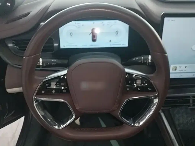 BYD Seal — Фото автомобиля 10