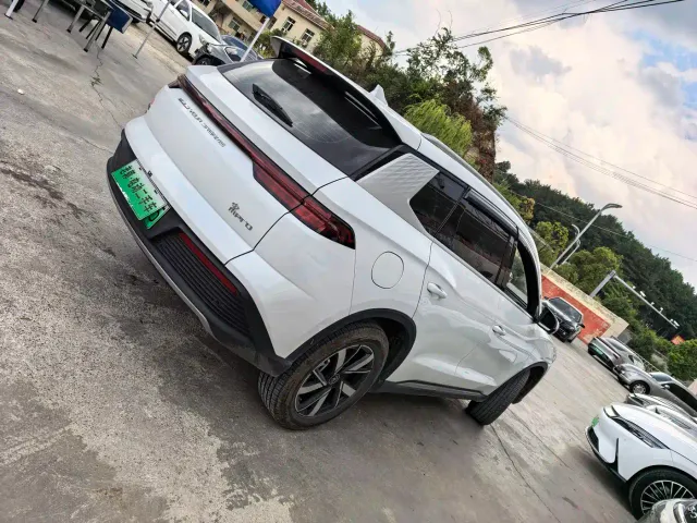 BYD Song Pro — Фото автомобиля 6
