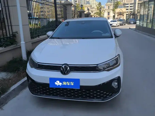 Volkswagen Lavida — Фото автомобиля 2