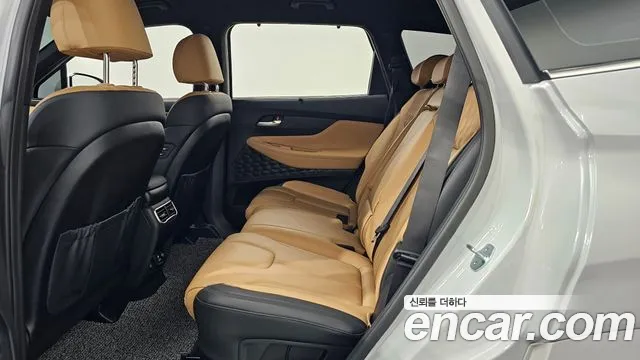 Hyundai Santafe — Фото автомобиля 22