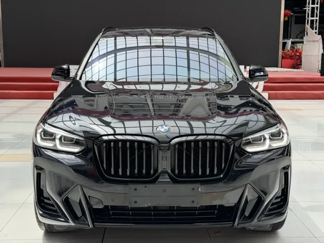 BMW X3 — Фото автомобиля 2