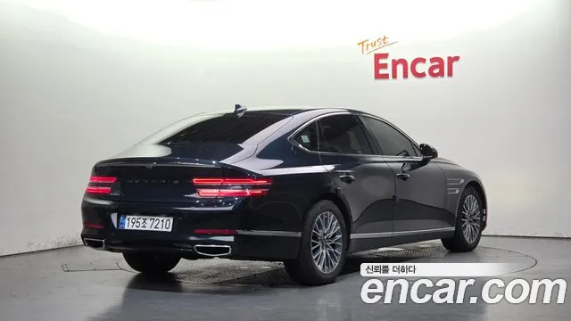 Genesis G80 RG3 — Фото автомобиля 2