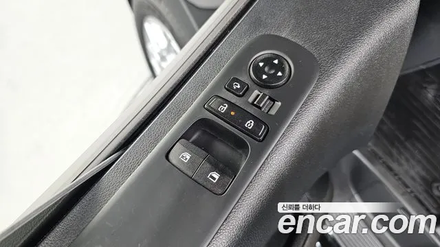 Hyundai Staria — Фото автомобиля 12