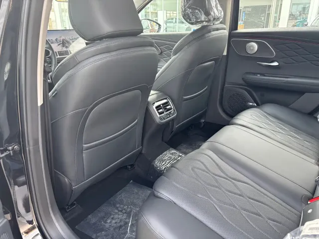 Chery Arrizo 8 PRO — Фото автомобиля 9