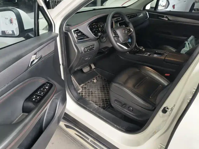 GAC Trumpchi GS4 PLUS — Фото автомобиля 15