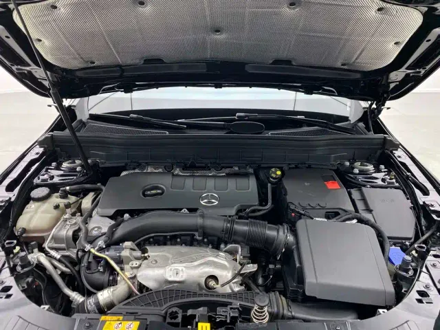 Mercedes-Benz GLB-Class — Фото автомобиля 9