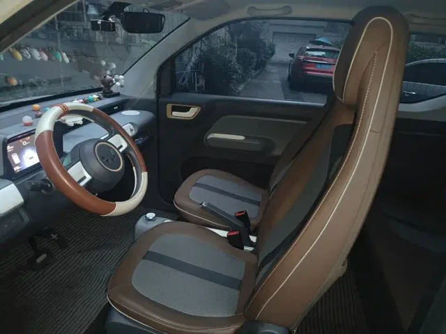 Wuling Hongguang Mini EV — Фото автомобиля 11