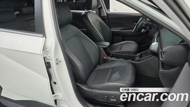 Hyundai Kona SX2 — Фото автомобиля 12