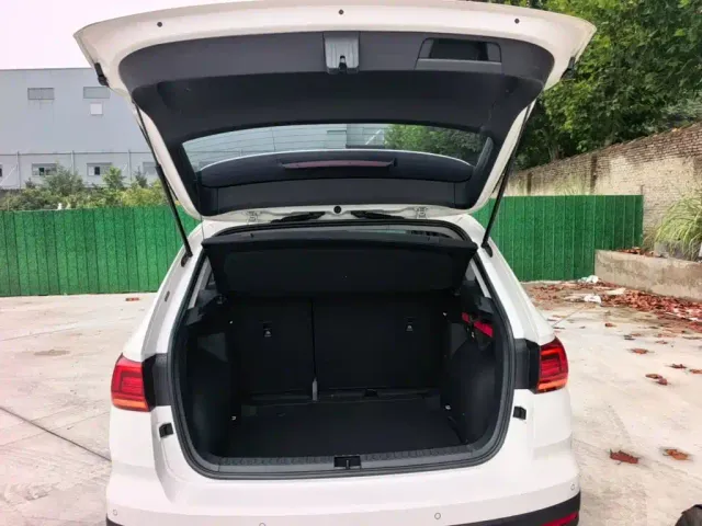 Volkswagen Tharu — Фото автомобиля 18