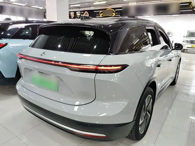 Nio ES6 — Фото автомобиля 6