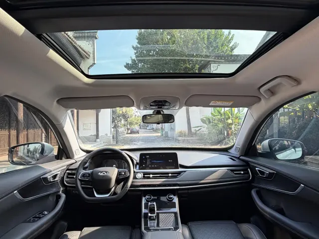 Chery Tiggo 8 — Фото автомобиля 21