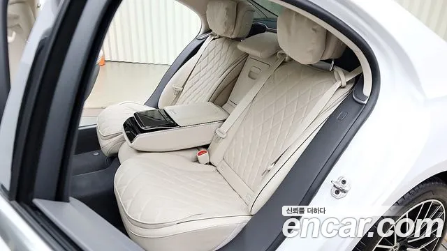 Mercedes-Benz S-Class W223 — Фото автомобиля 11
