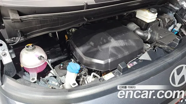 Hyundai Staria Staria Карго 3 места — Фото автомобиля 6