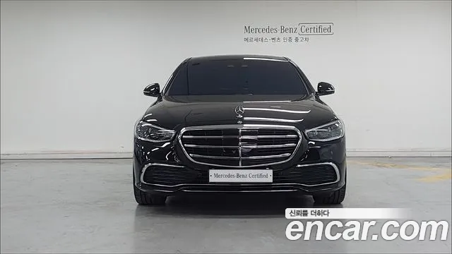 Mercedes-Benz S-Class — Фото автомобиля 3