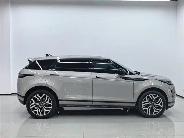 Land Rover Range Rover Evoque — Фото автомобиля 3