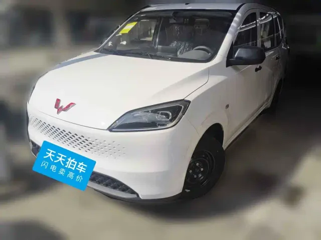 Фотография автомобиля — Wuling Hongguang