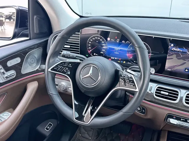 Mercedes-Benz GLE-Class — Фото автомобиля 7