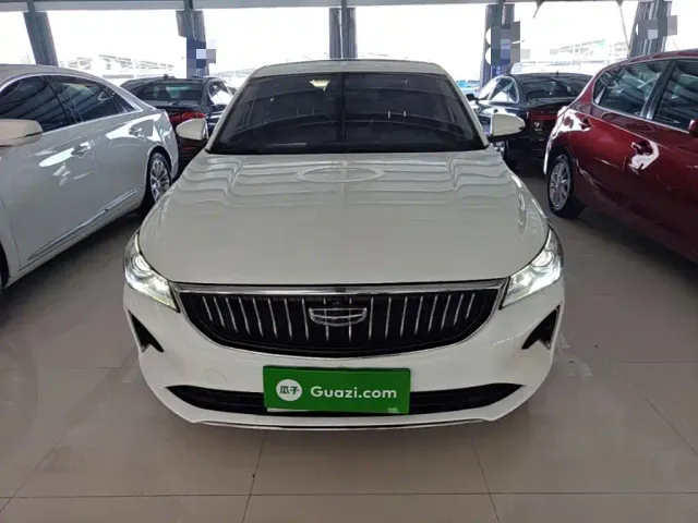 Geely Emgrand — Фото автомобиля 2