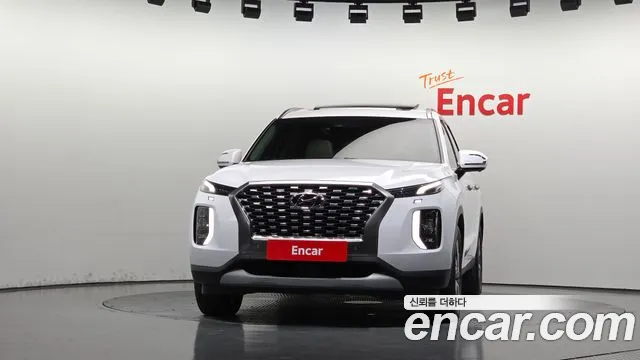 Hyundai Palisade — Фото автомобиля 3