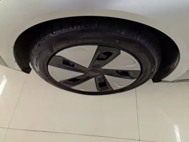GAC Aion Y — Фото автомобиля 22