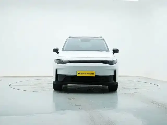 Leapmotor C16 — Фото автомобиля 2