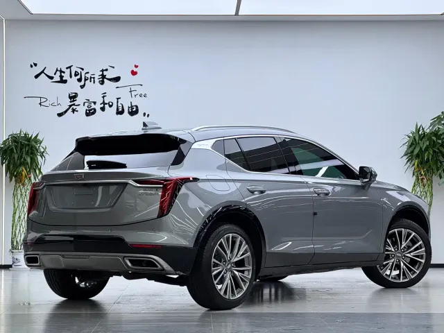 Cadillac Cadillac GT4 2023 25T Luxury Edition — Фото автомобиля 3