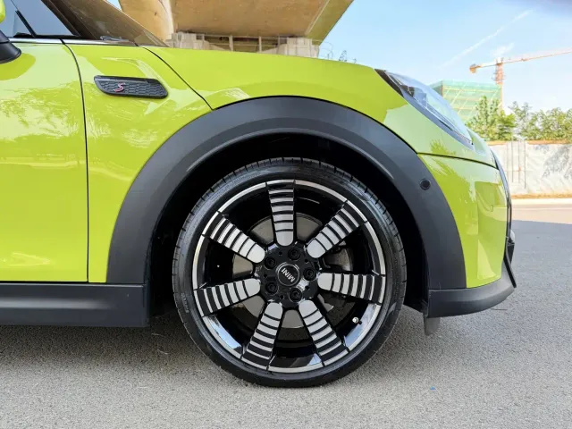 MINI Hatch — Фото автомобиля 18
