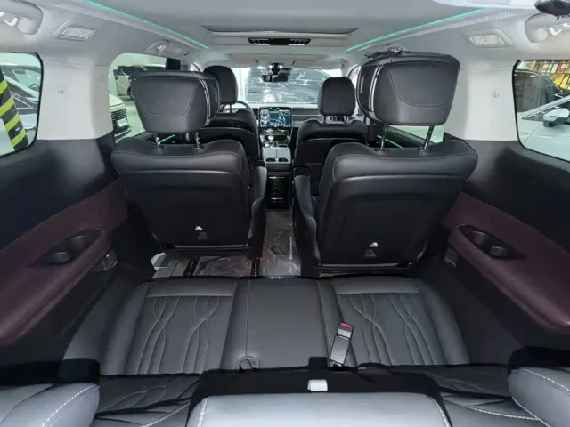 GAC Trumpchi M8 — Фото автомобиля 18