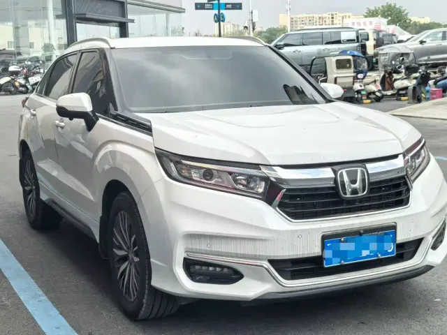 Honda Avancier — Фото автомобиля 3