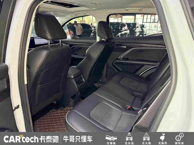 Haval H6 — Фото автомобиля 25