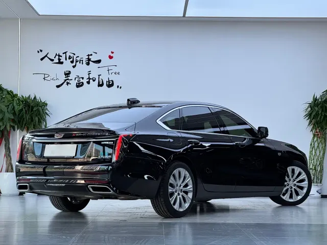 Cadillac CT6 — Фото автомобиля 3