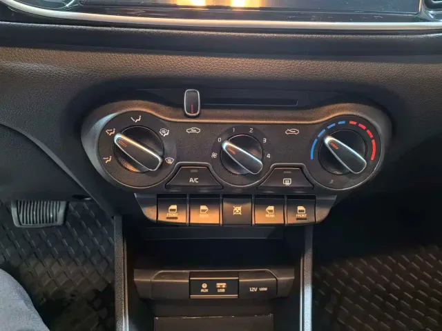 Kia Huan Chi — Фото автомобиля 17