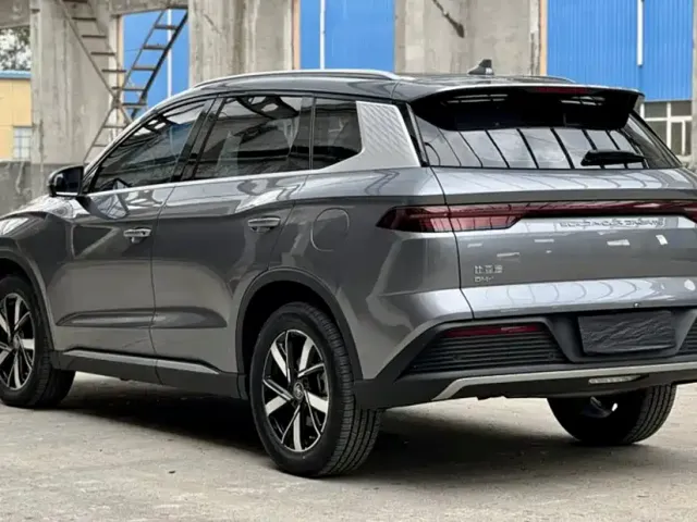 BYD Song Pro — Фото автомобиля 12
