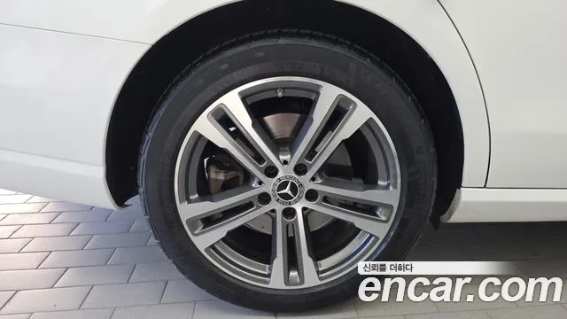 Mercedes-Benz E-Class W213 — Фото автомобиля 5