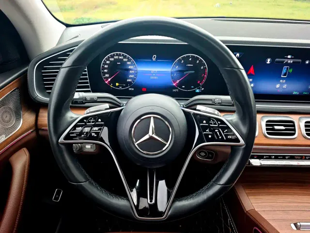 Mercedes-Benz GLE-Class — Фото автомобиля 11