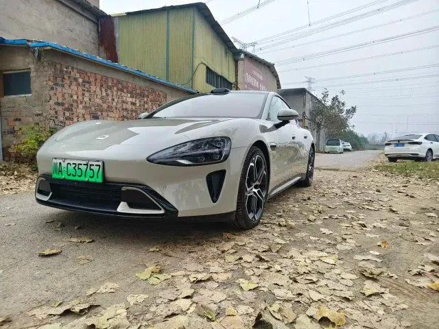 Фотография автомобиля — Xiaomi SU7