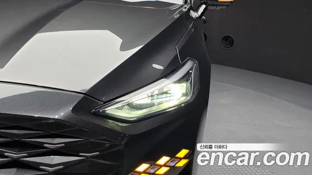 Kia K8 2.5 Бензин 2WD — Фото автомобиля 20