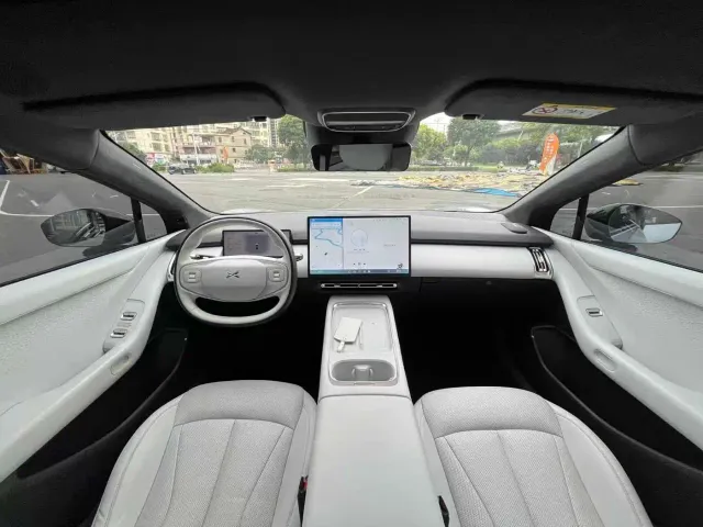 Xpeng P7+ — Фото автомобиля 5