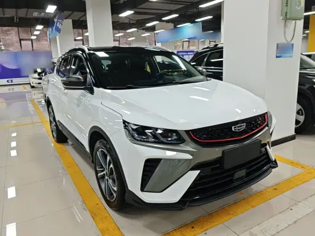 Geely Binyue — Фото автомобиля 3