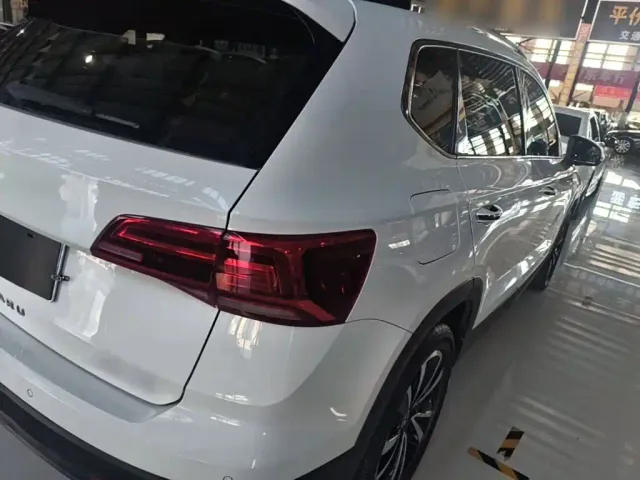 Volkswagen Tharu — Фото автомобиля 7